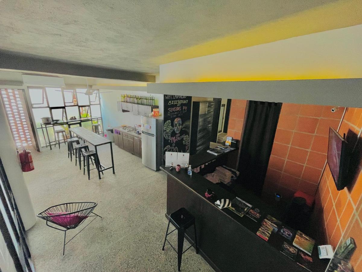 Los Muertos Hostal 푸에르토 발라타 외부 사진